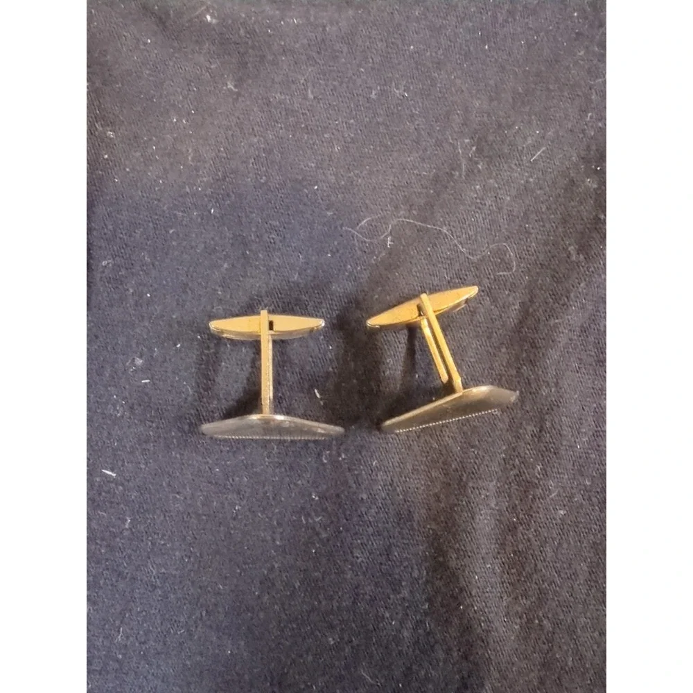 Vintage Triangle Gold Toned Cufflinks‎ With Bullet Back